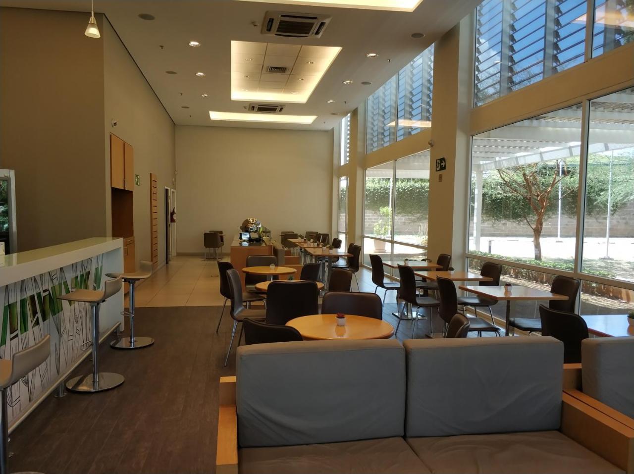 Hotel Ibis 린스 외부 사진
